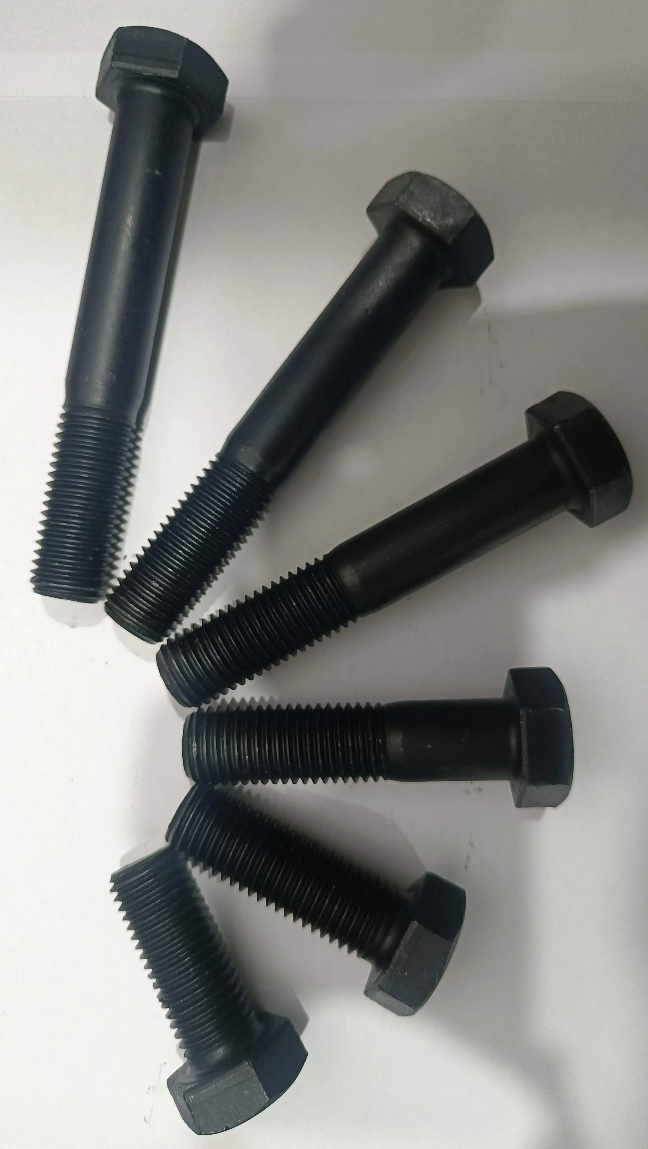 High tensile hexagonal M20 bolt 8.8 grade bolt for sale