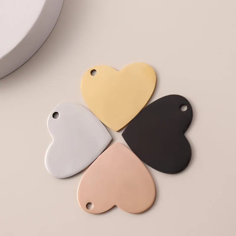 Rose Gold Custom stainless steel keychain Golden engraved heart tags Heart Shape Steel Ornaments