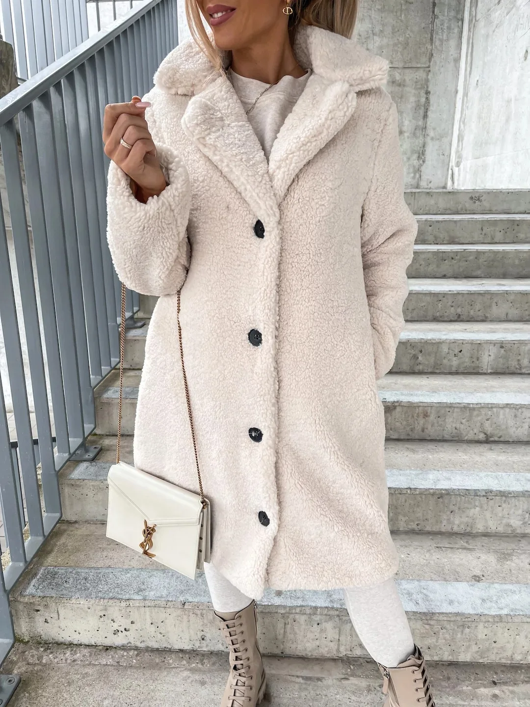 Faux Wool Women Coat Winter Warm Outerwear Fashion Teddy Plush Overcoats Female Chic Solid Single Breasted Streetwear Lady Coats