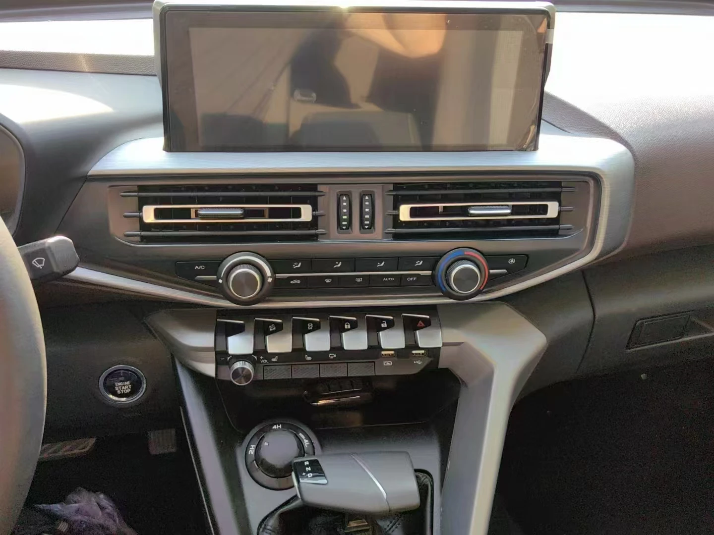 Brand New Off-Road Pickup 4x2 4x4 Diesel Gasoline Mannual/Auto Family Pickup Wholesale Cheap Price