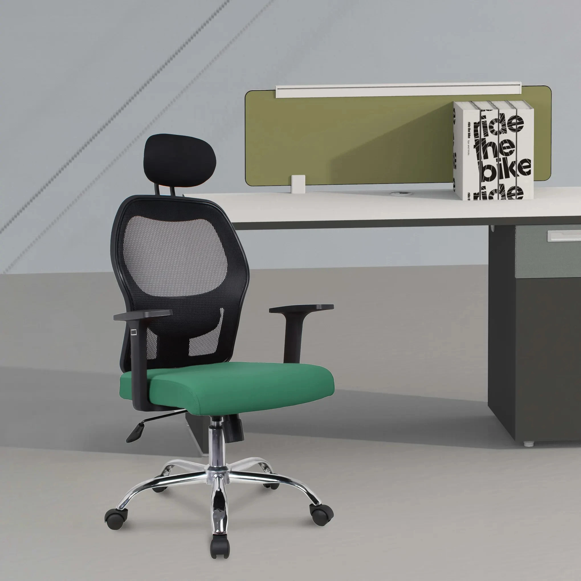 Эргономичное офисное кресло с регулируемой высотой