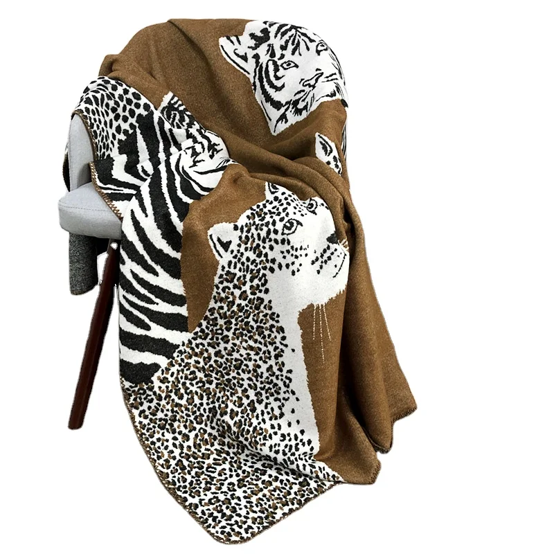 100% Acrylic Leopard Design Cotton Knitted Blanket Home Decor Living Room Sofa Throw Blanket