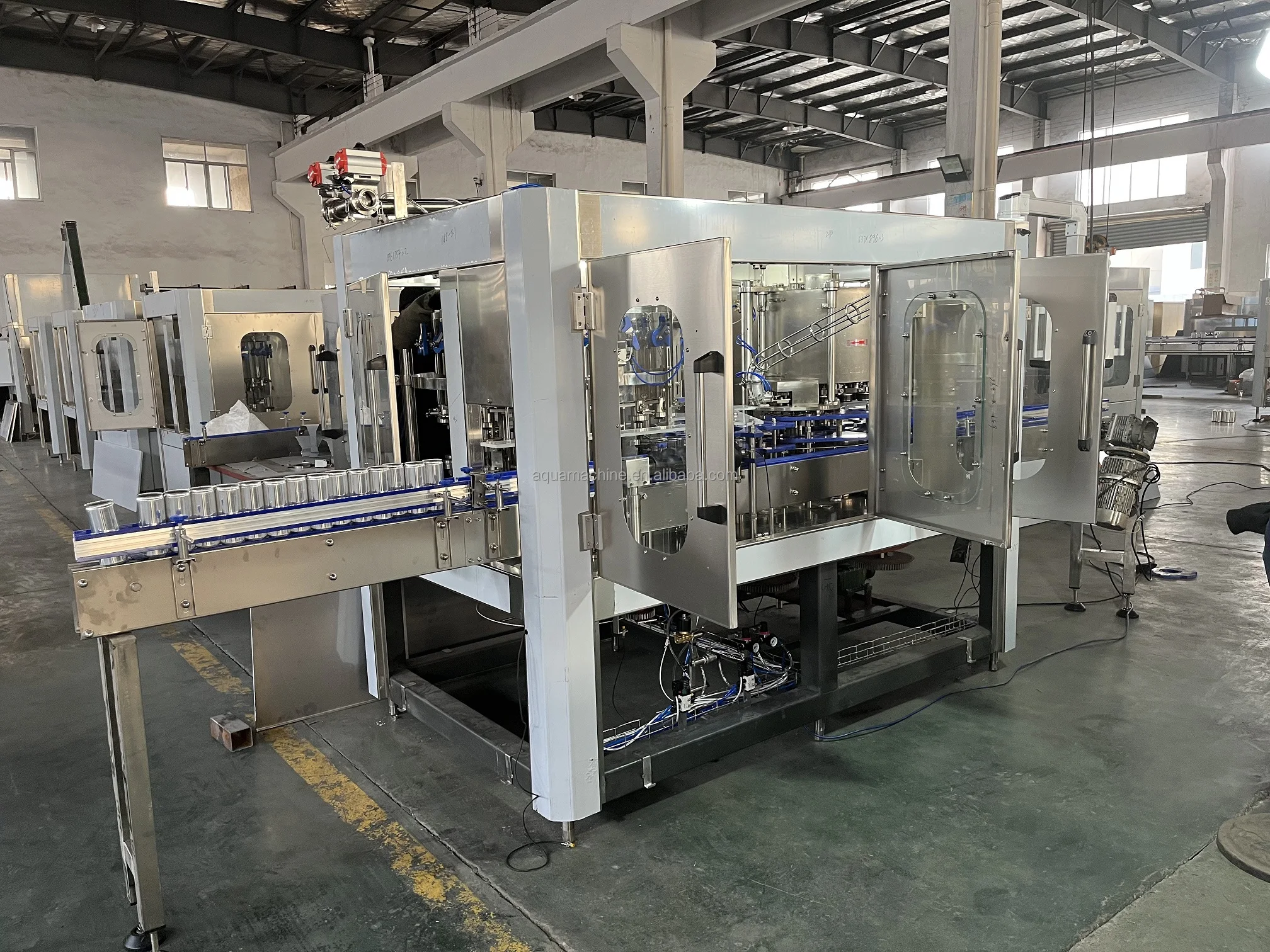 Автоматическая производственная линия для консервирования пива/машины для розлива и консервирования пива/небольшая машина для консервирования пива