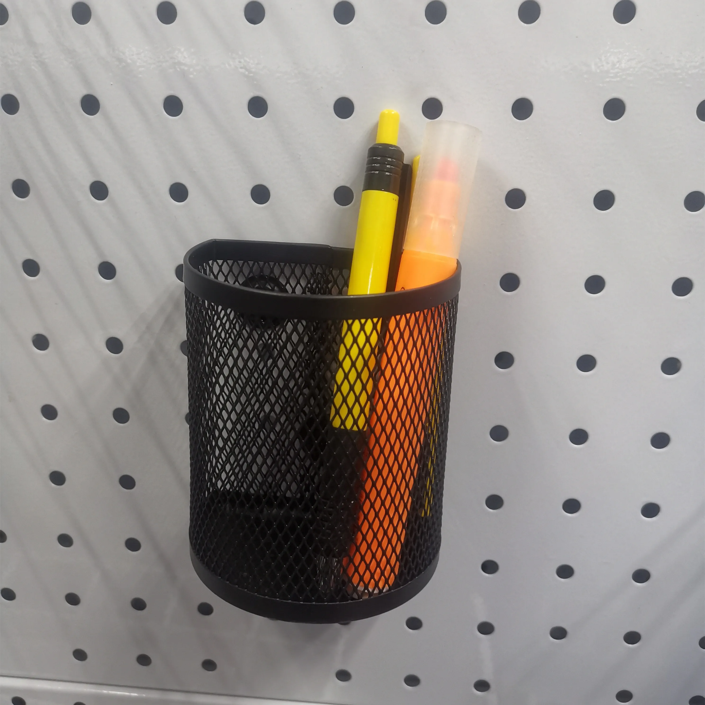 Black Mesh Metal Magnetic Pen Case Pencil Holder for Refrigerator and Whiteboard Brush Pot