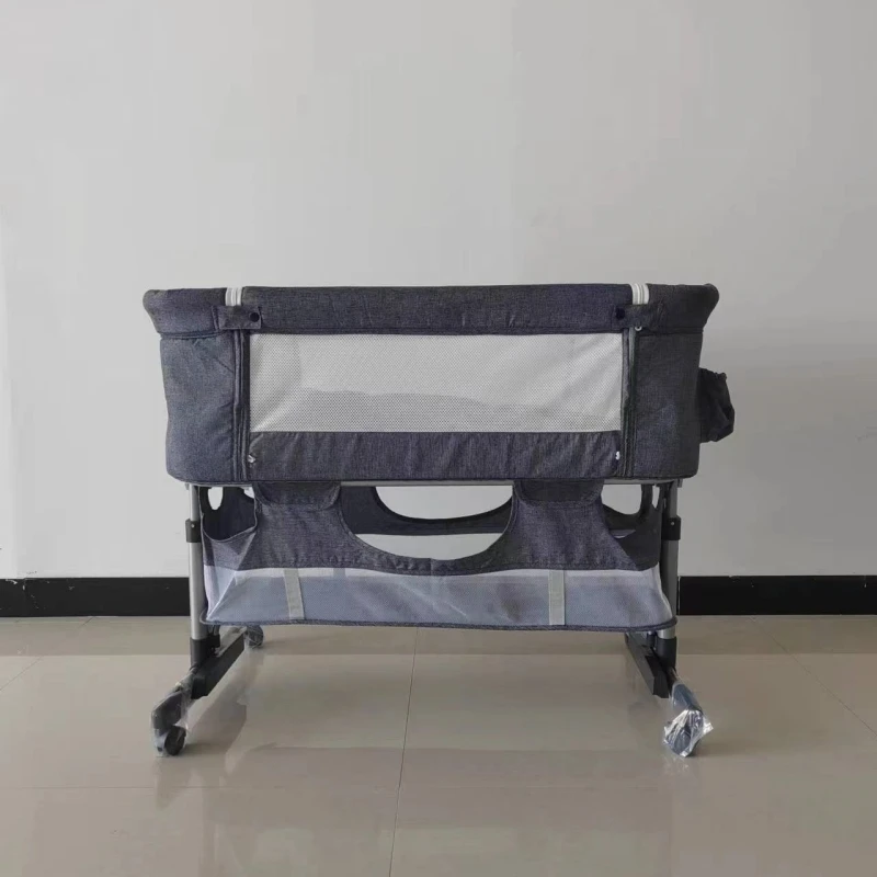 SUNNUO Multifunctional Bedside Sleeper Baby Bed Crib Newborn Baby Bassinet Adjustable Portable Baby Crib