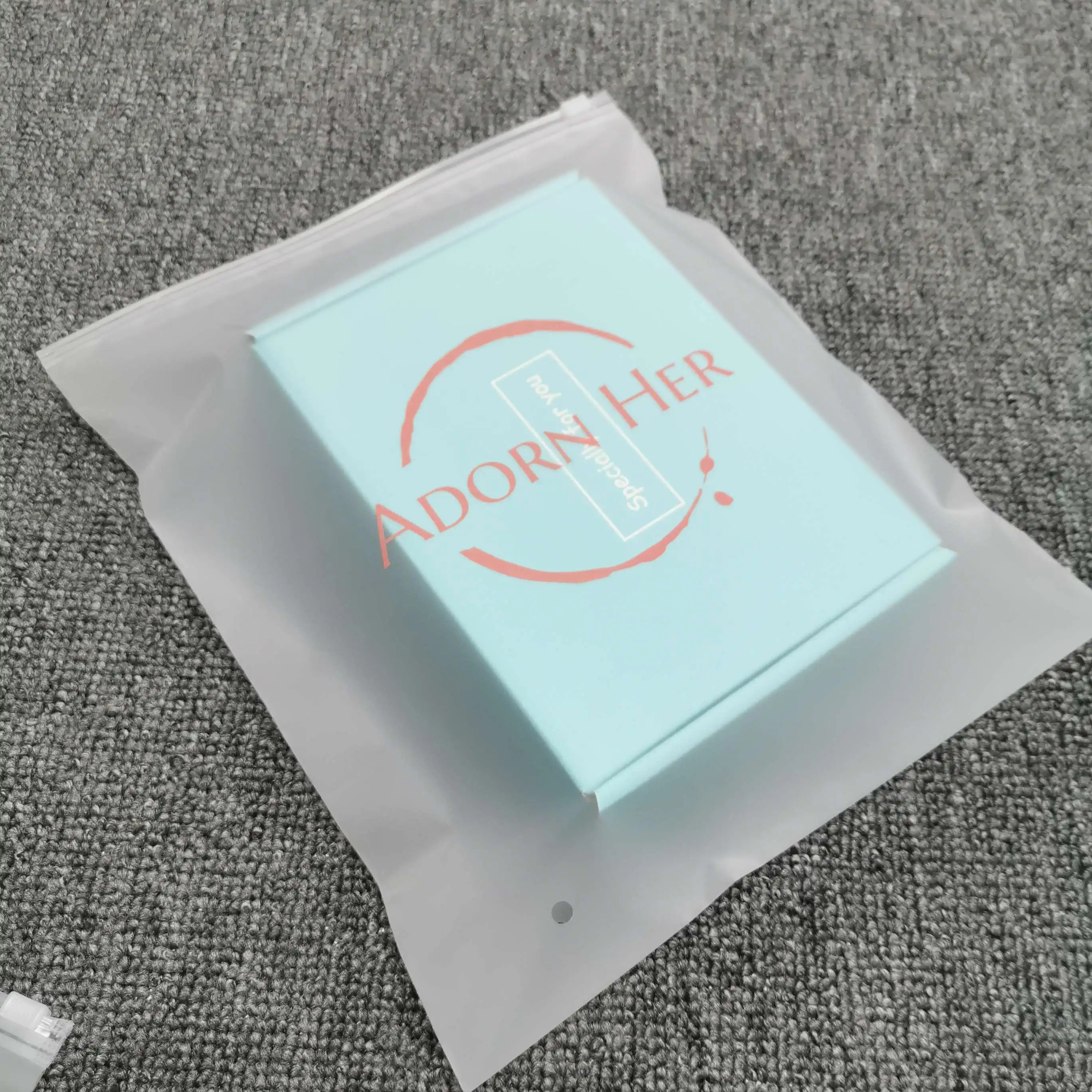 Custom Printed Resealable Garment Packaging Plastic Biodegradable Frosted sealing zipper lock bag Clothing Packaging Bag