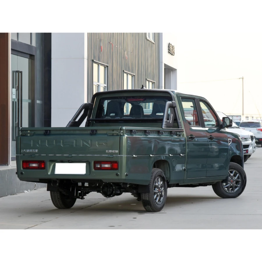 Gasoline pickup1.5L truck cargo pickup refueling truck fuel chinese 4x2 vehicle new cars for SAIC-GM Wuling Zhengtu