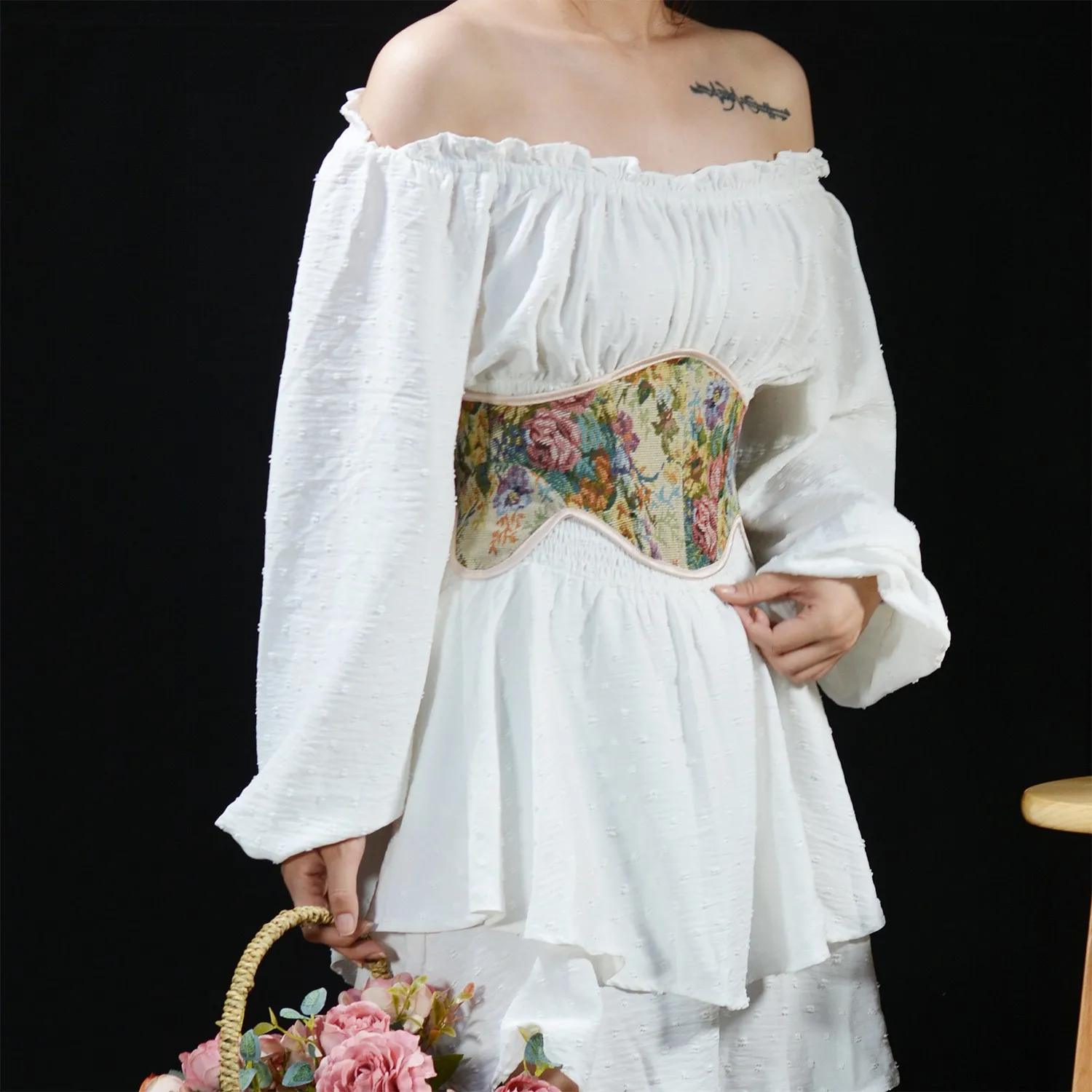 New Corset Black Wide Belts Embroidery Slimming Body Belts For Women Gothic Clothing Underbust Elastic Bustier Dress Girdle