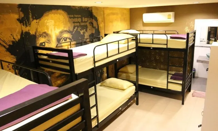 Factory wholesale  Modern metal bunk bed school dormitory double bedroom furniture steel bunk bed