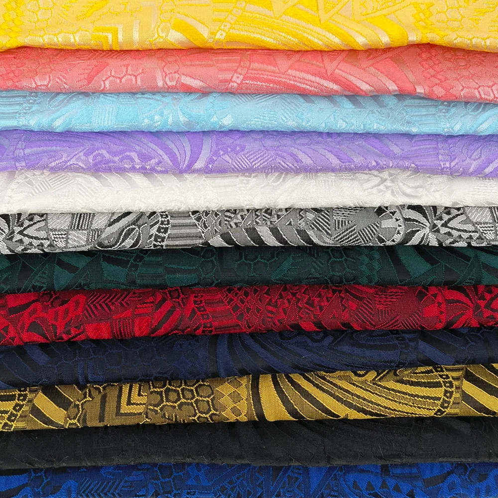 Hangzhou Textile High Quality Customization Metallic Flower Pattern Lady Garment Fabric Yarn Dyed Fabric For Clothes