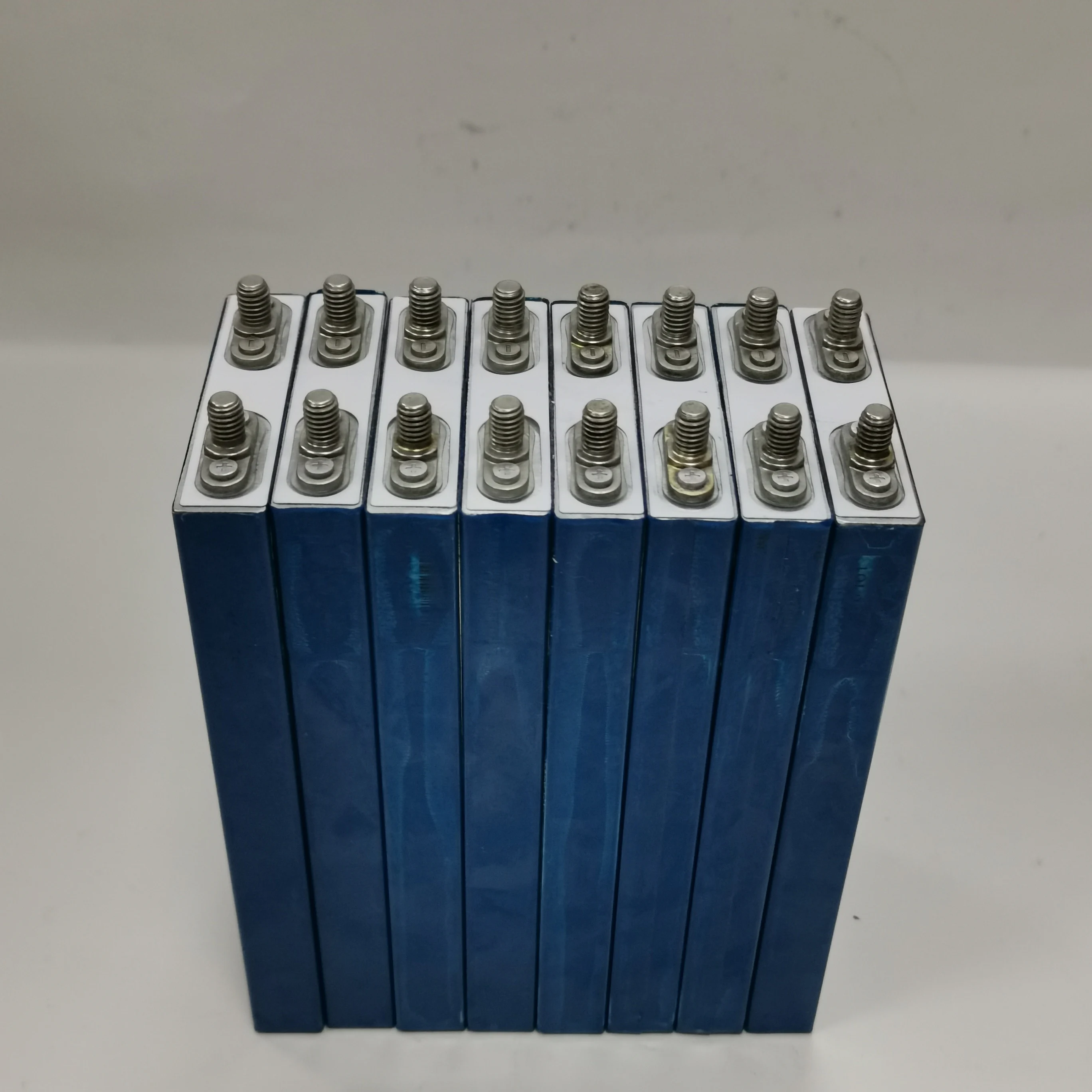 
3.2v 10ah LiFePO4 Battery Lithium-ion cell 12ah 13ah 15ah 25ah 