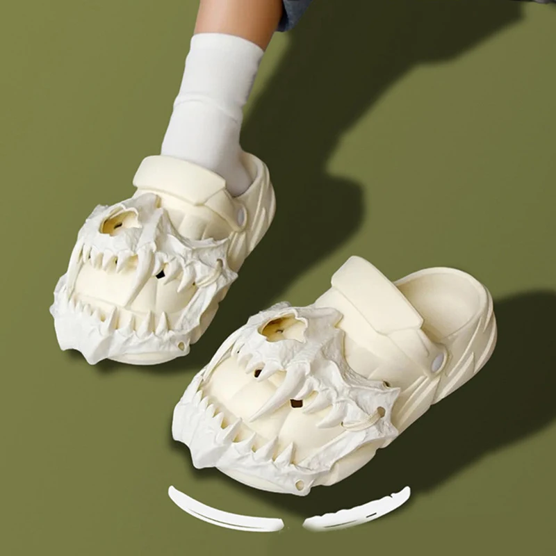 New Style Sandalias Cartoon Sharp Teeth Male Hollow Out Summer EVA Sandal Garden Shoes Clogs Flat Sandal with Strap for Man