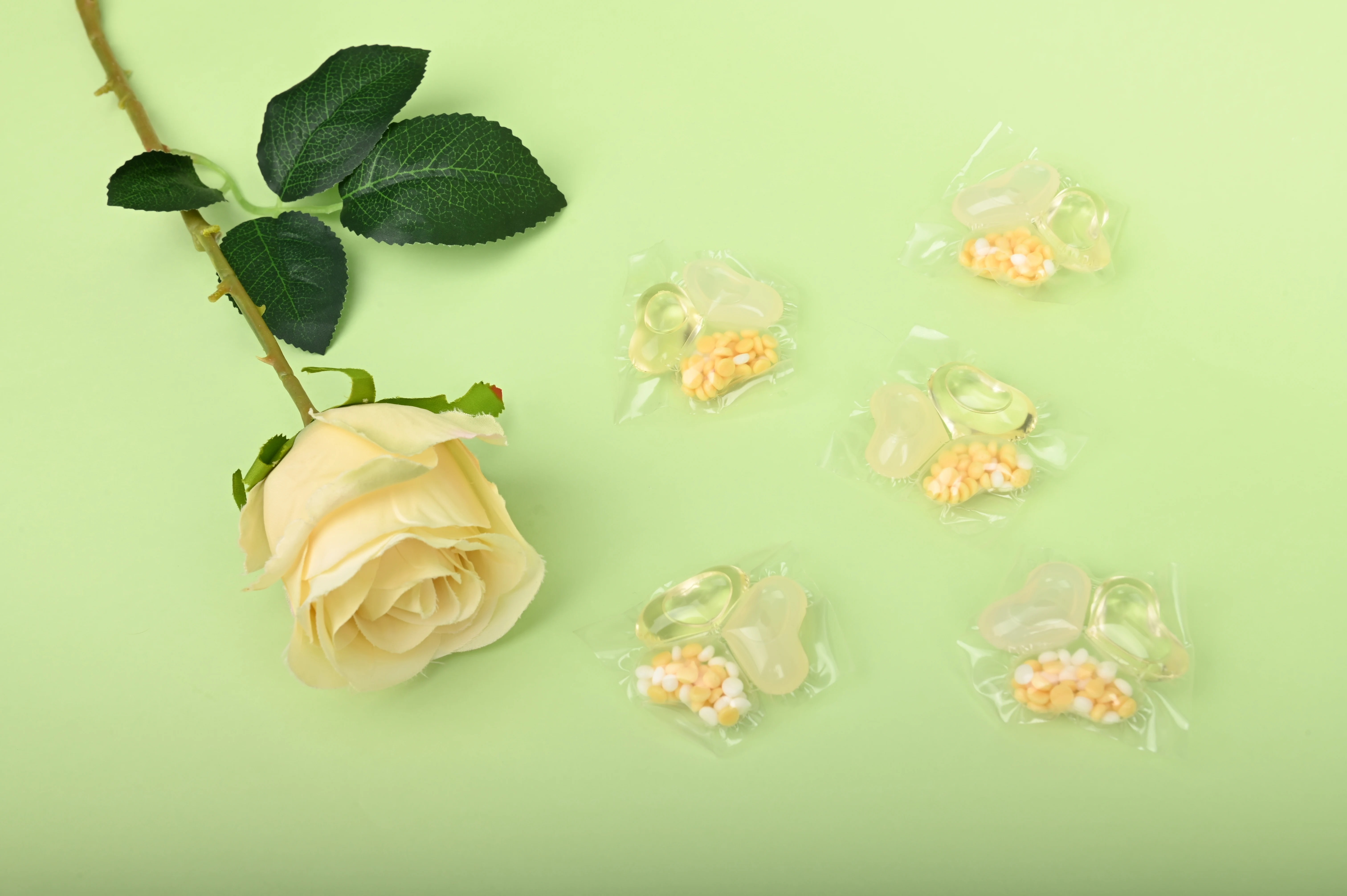 Eco-Friendly Disposable Gel Detergent Pods Convenient Apparel Washing Powder Eco-Friendly Cleaning Products