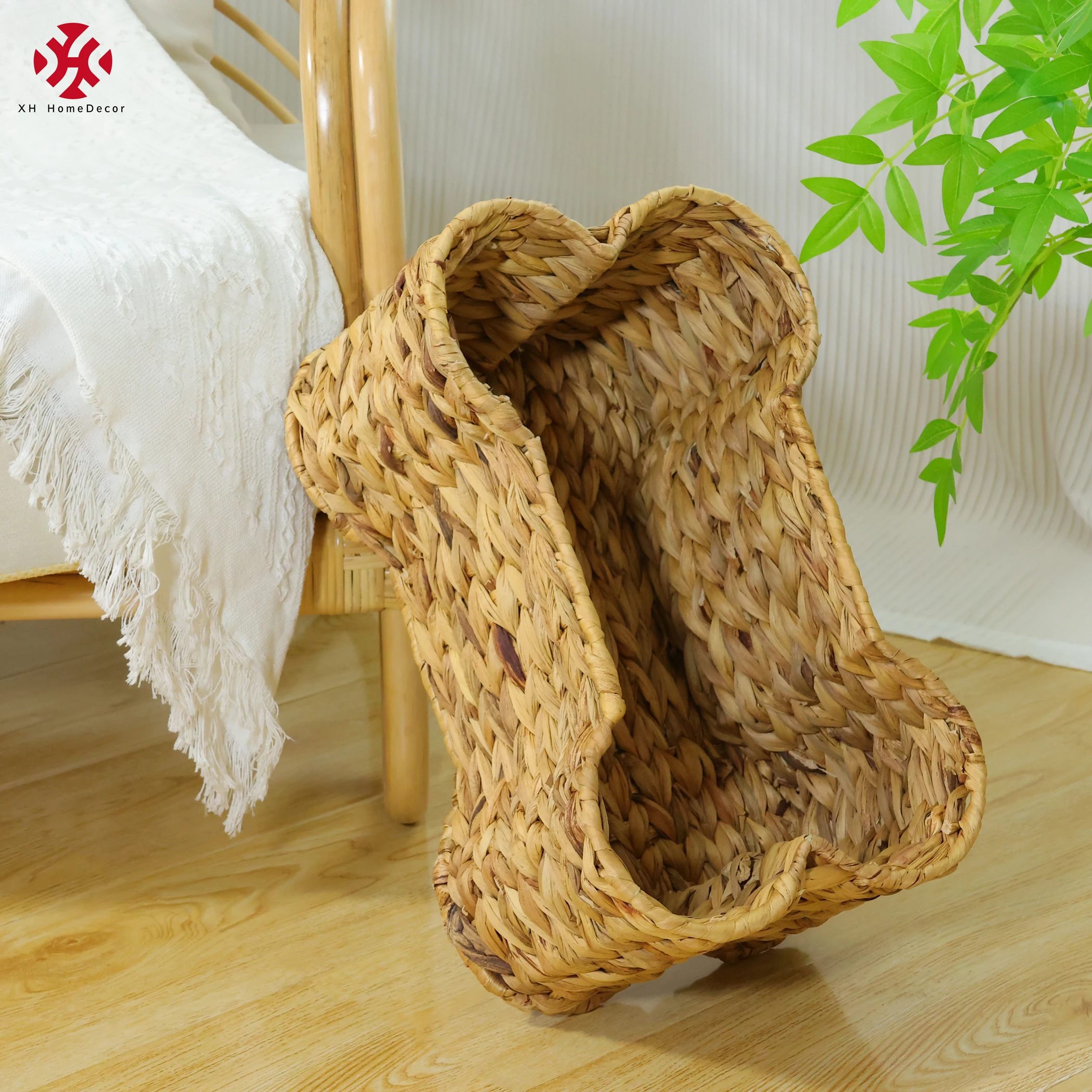XH Bone shape magazine holder hand-woven seagrass wicker rattan Handwoven laundry Multifunction water hyacinth storage baskets