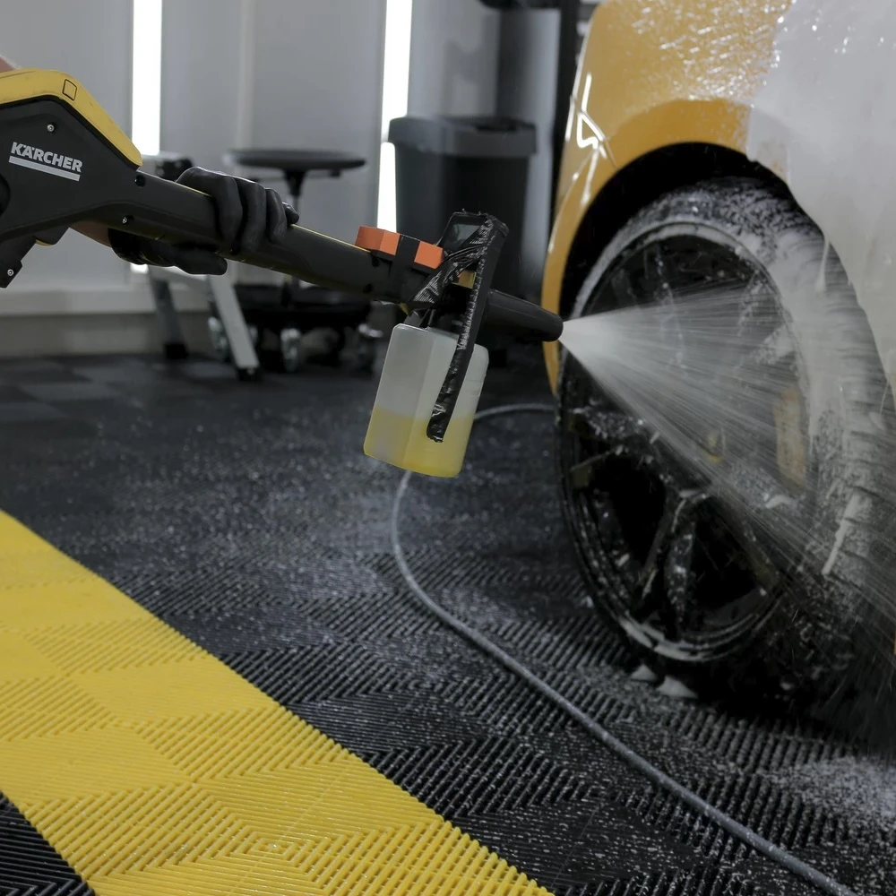 Прочная многоцелевая пластиковая напольная система модульная самоосушительная плитка для гаража