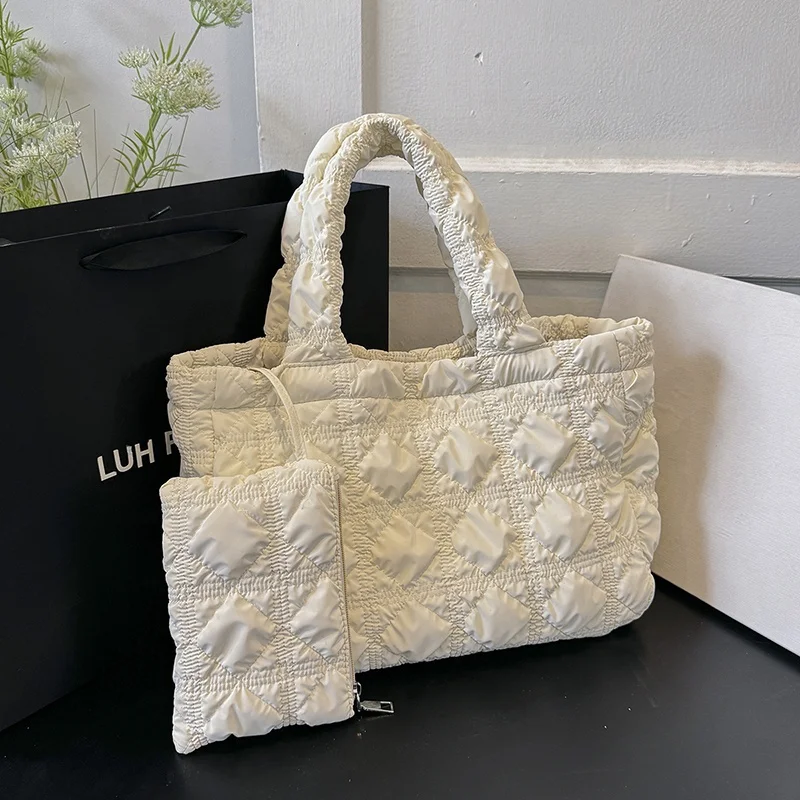 WB117 2024 new arrive Wholesale Bubble Fold Pink Gradient Cloud Shoulder Crossbody Bag Dumpling Underarm Bag Cosmetic Bags For