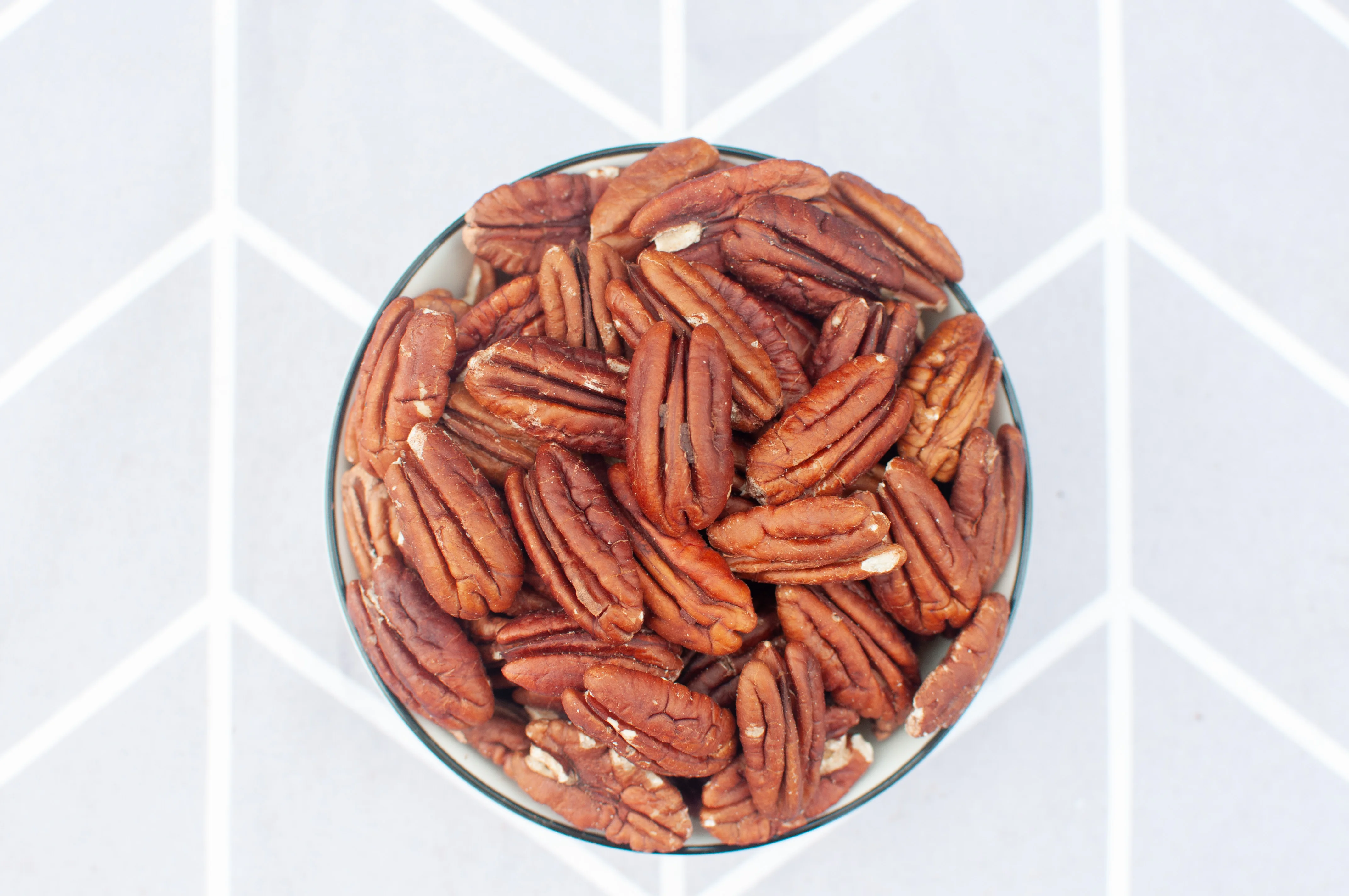 Chinese Professional standard Hickory Nuts Natural Storage Salted Milk Flavour Pecan Kernel