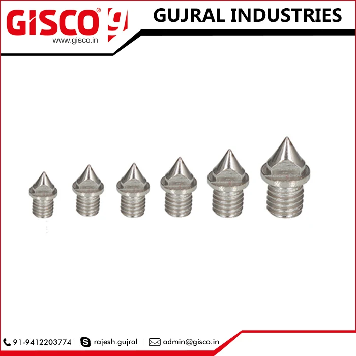 Хромированные шипы для бега в виде пирамиды