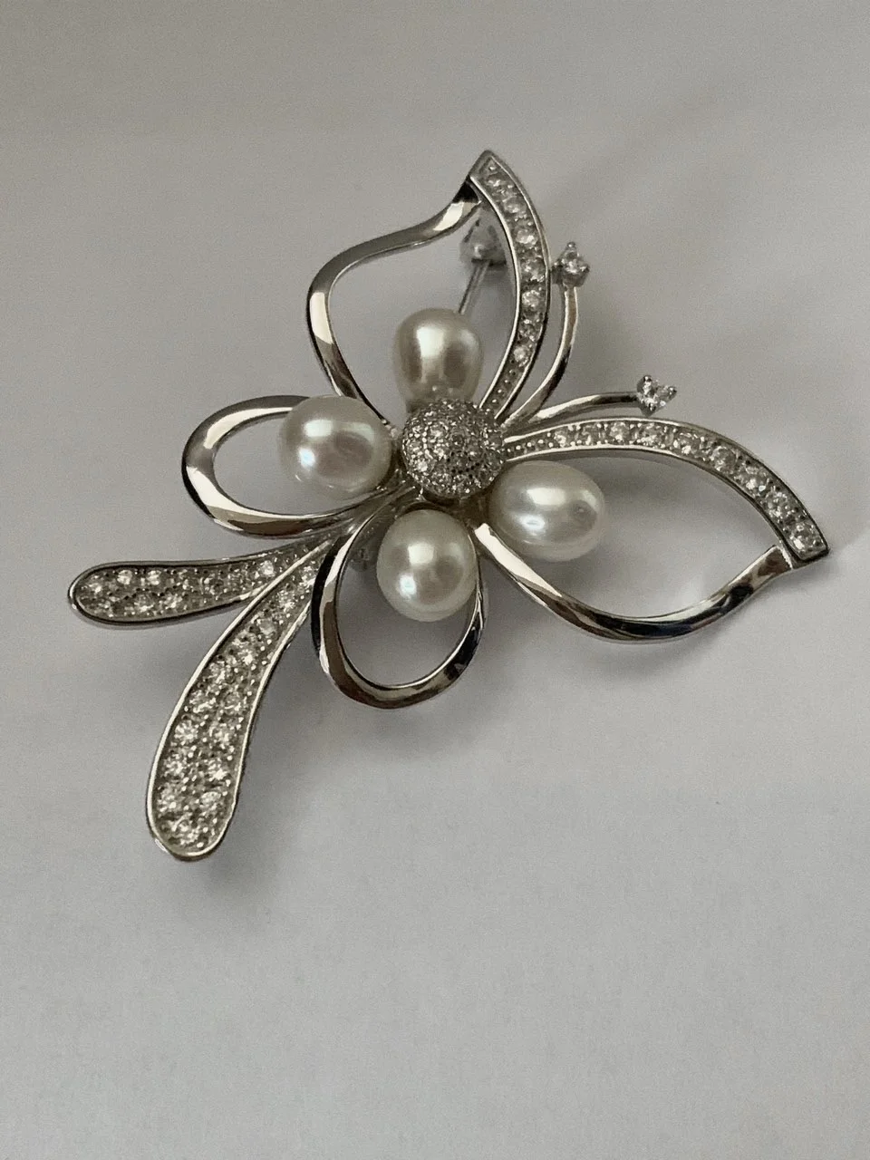 High quality jewelry design custom shell bead natural freshwater pearl brooches 925 sterling silver
