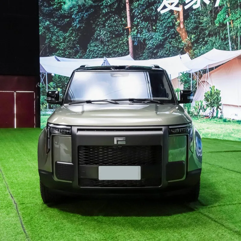Китайский автомобиль jishi Polar Stone 01 использованный 01baic Ev Rox Phev эксклюзивный 6-местный выпуск гибридный 2024 1 5 т