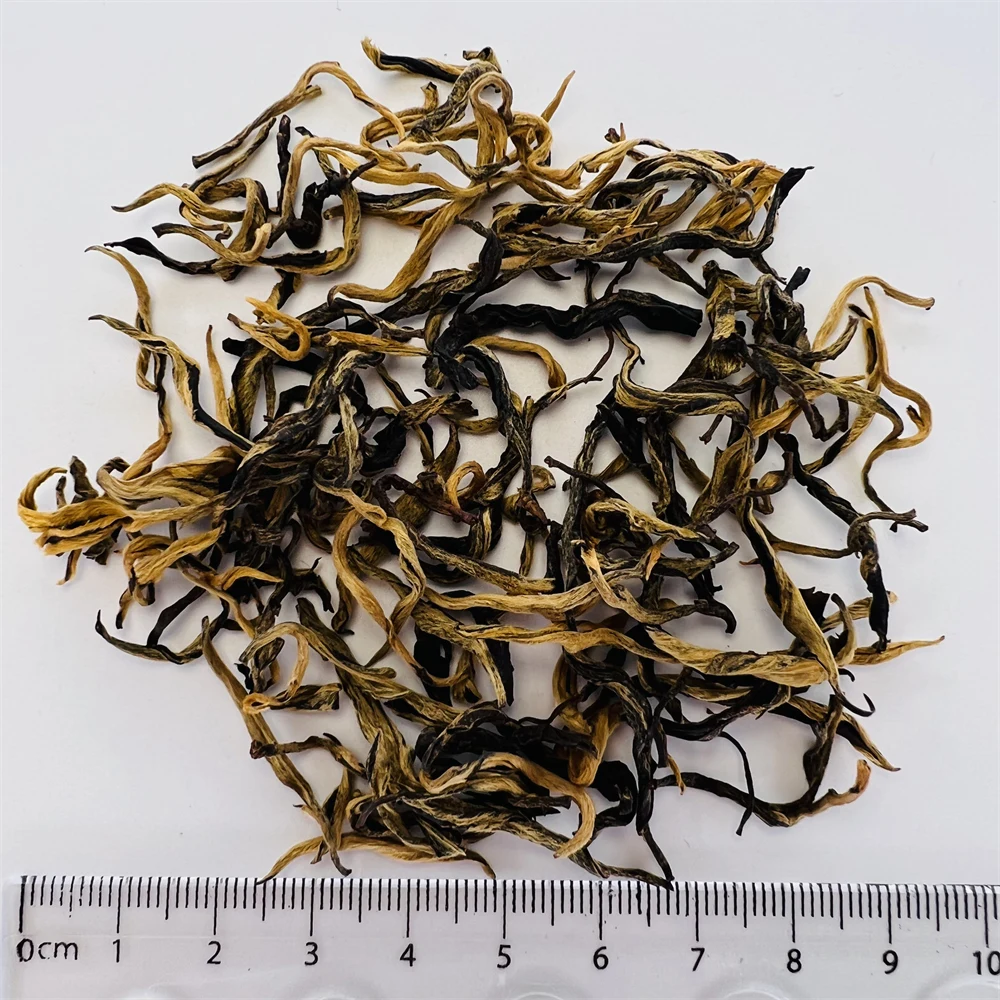 Китайский черный чай Fengqing Yunnan Dianhong золотой Maofeng