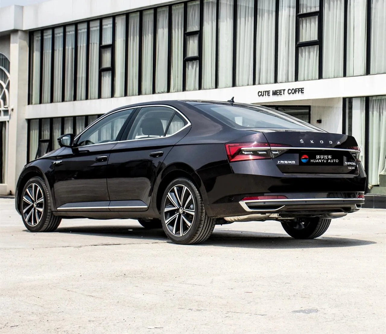 factory price 2024 Volkswagen Skoda Superb 2023 TSI280 DSG 1.4T Midsize Gasoline Car Skoda Superb in stock