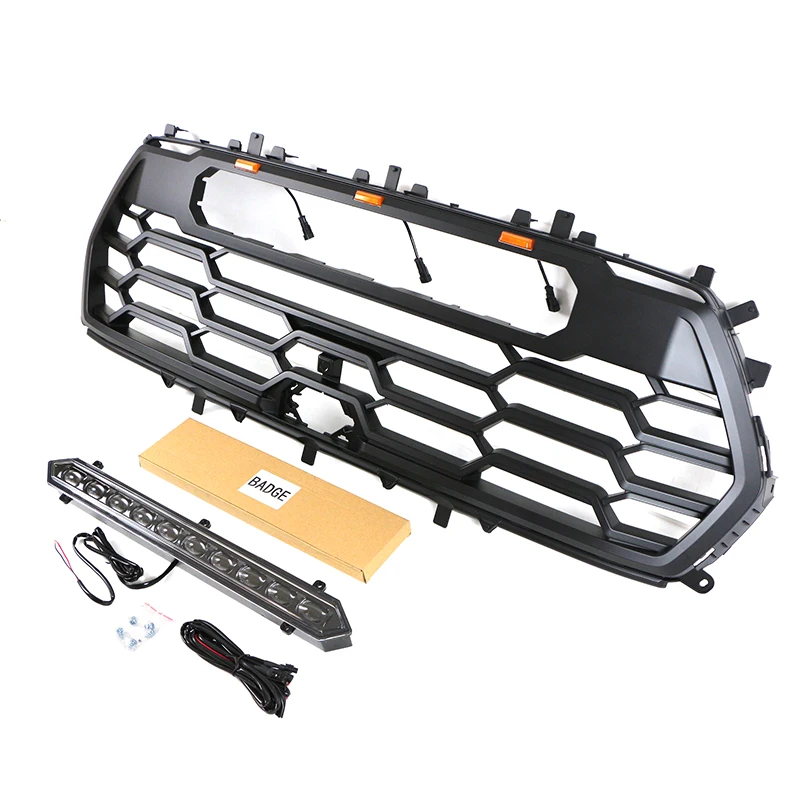 Auto Part Car Mesh Front Grille With Amber Light+Light Bar Fit For Toyota Sequoia 2022-2023