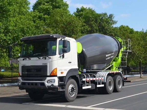 China Top Brand High Quality Zoomlion Concrete Mixer Truck ZLJ5312GJBJH6F 8cbm Mix Capacity Concrete Machinery