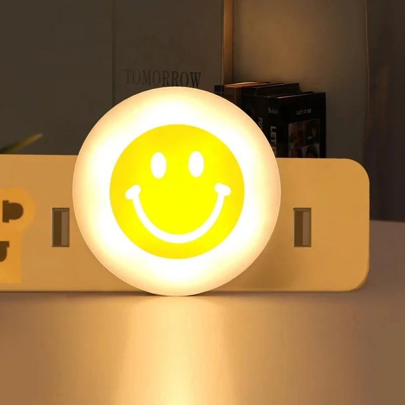 Simple creative bedside kidsroom table lamp computer 5v usb power small cute smile face projection bedroom night light