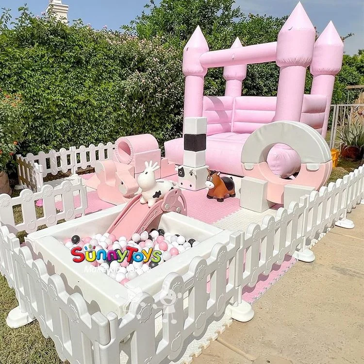 Sunnytoys party entertainment Inflatable Castle