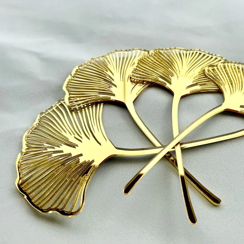 Acrylic Gold Ginkgo Leaves Cupcake Topper Gold Leaf Cake Dessert Decor for Birthday Wedding Party Supplies DIY Baking Tool SP-98