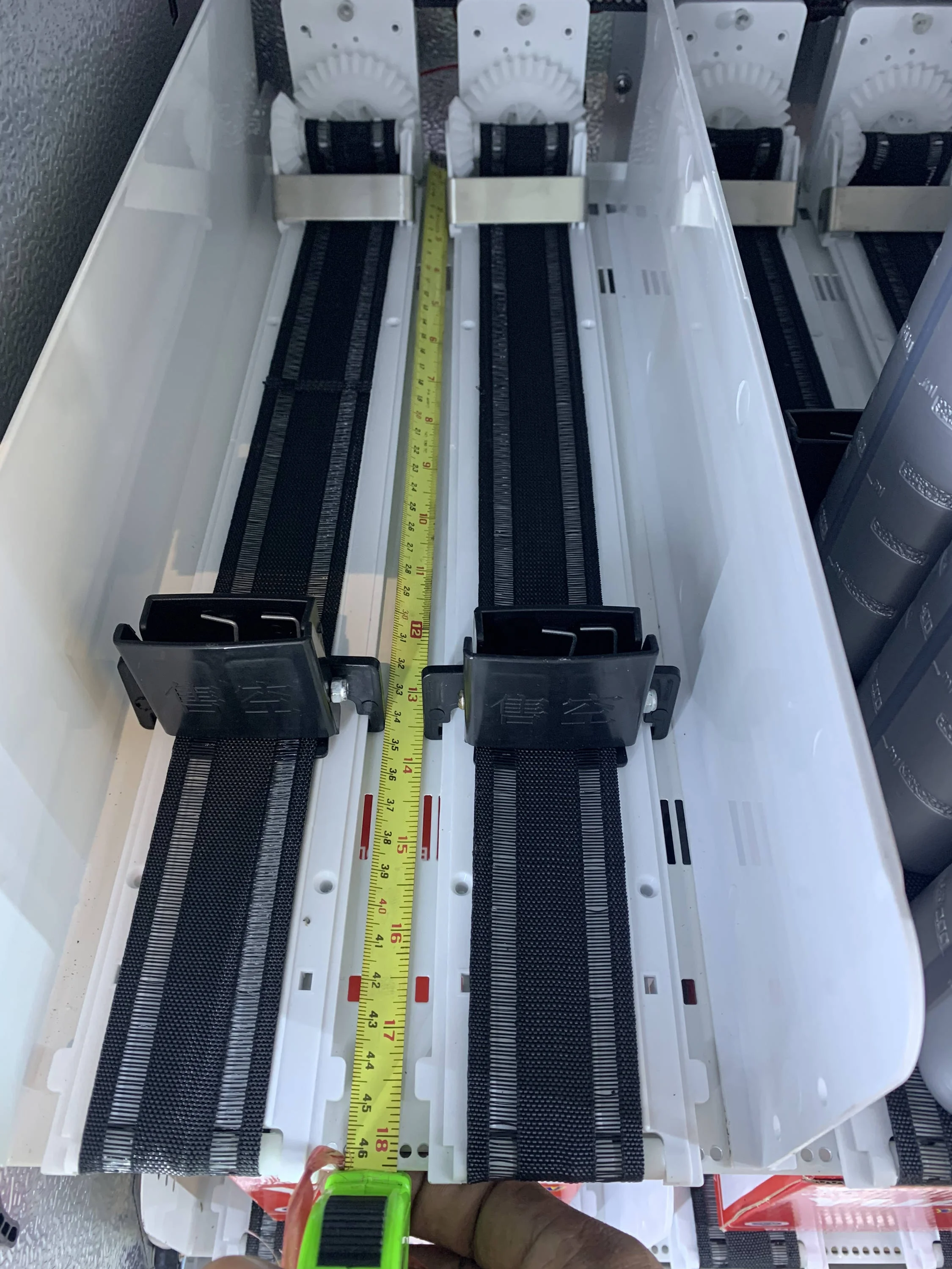Whole Trays with Separator Conveyors belt    Motor  and wires  Drink Snack bread food Vending Machine