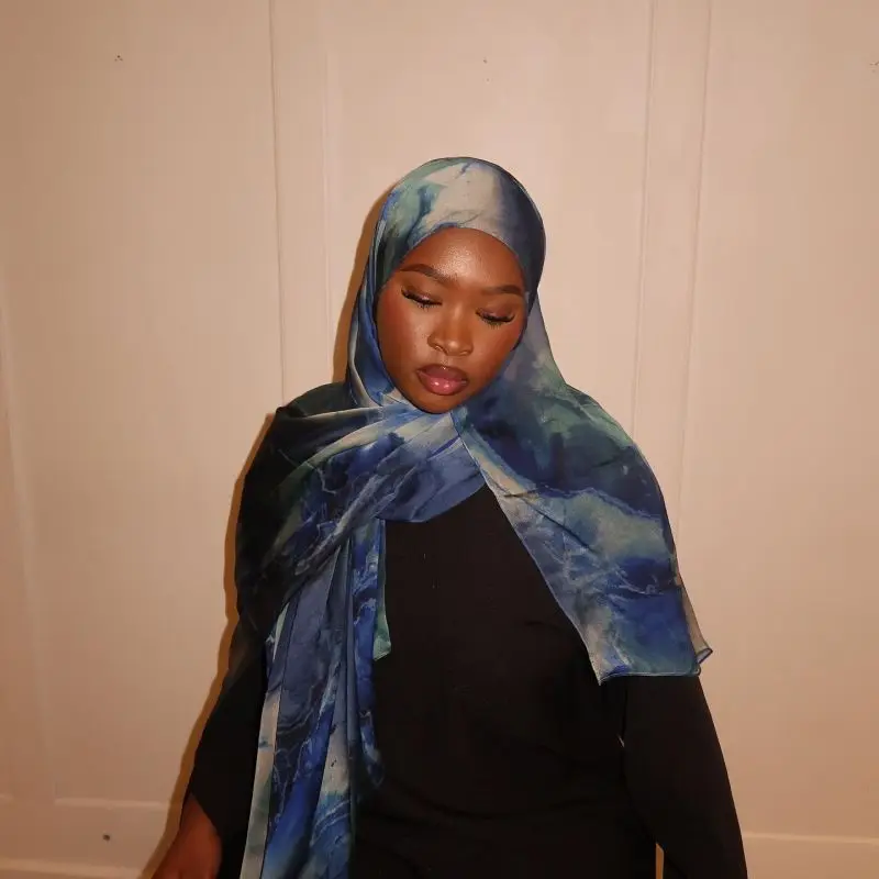 2024 Customizable picture turban Soft Breathable Soft Shawl musulman Hijab woman scarf Sofa shawl