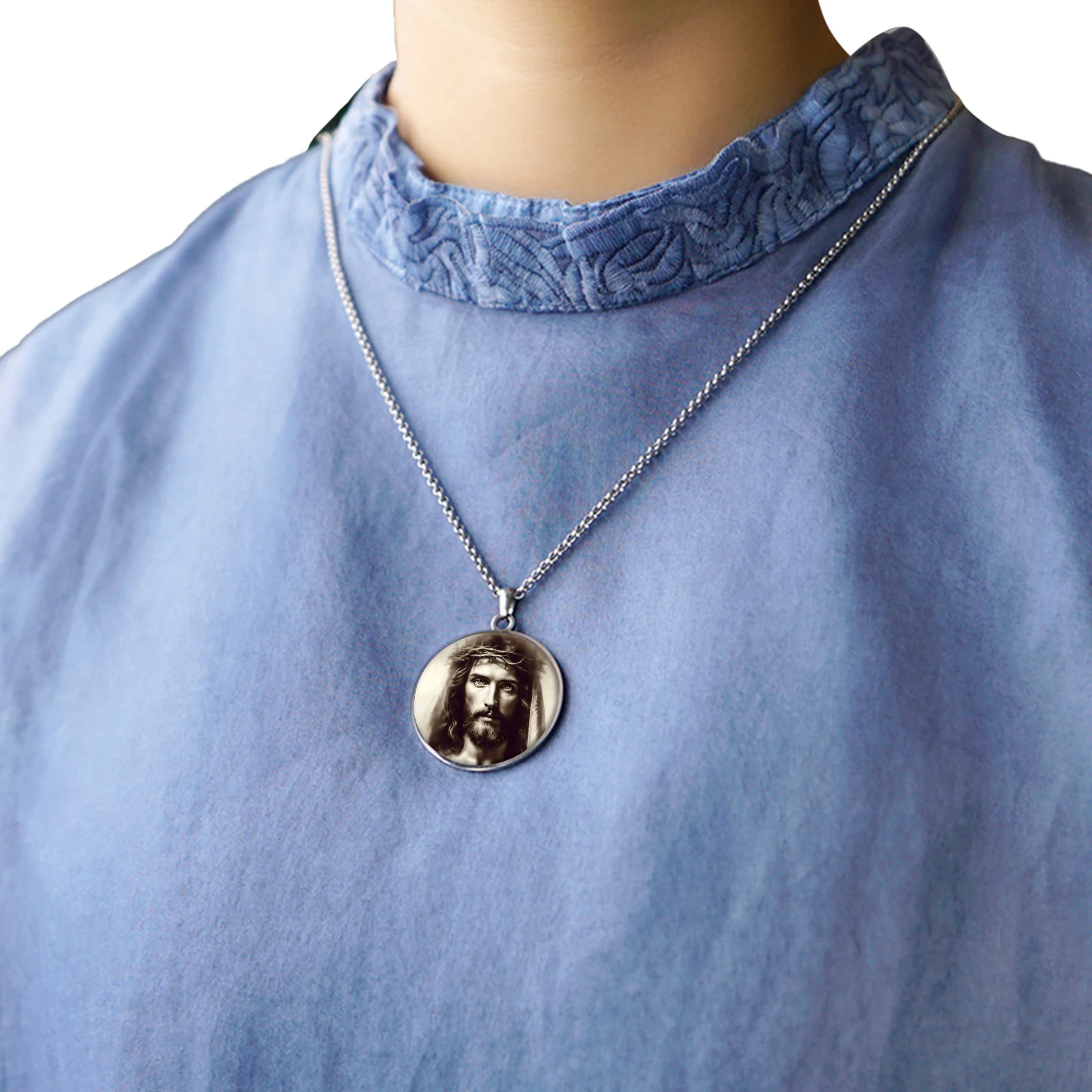 Giveluck Catholic Spiritual Jewelry Gifts Round Disc Stainless Steel Jesus Saint Virgin Mary Pendant Christian Jewelry Necklaces