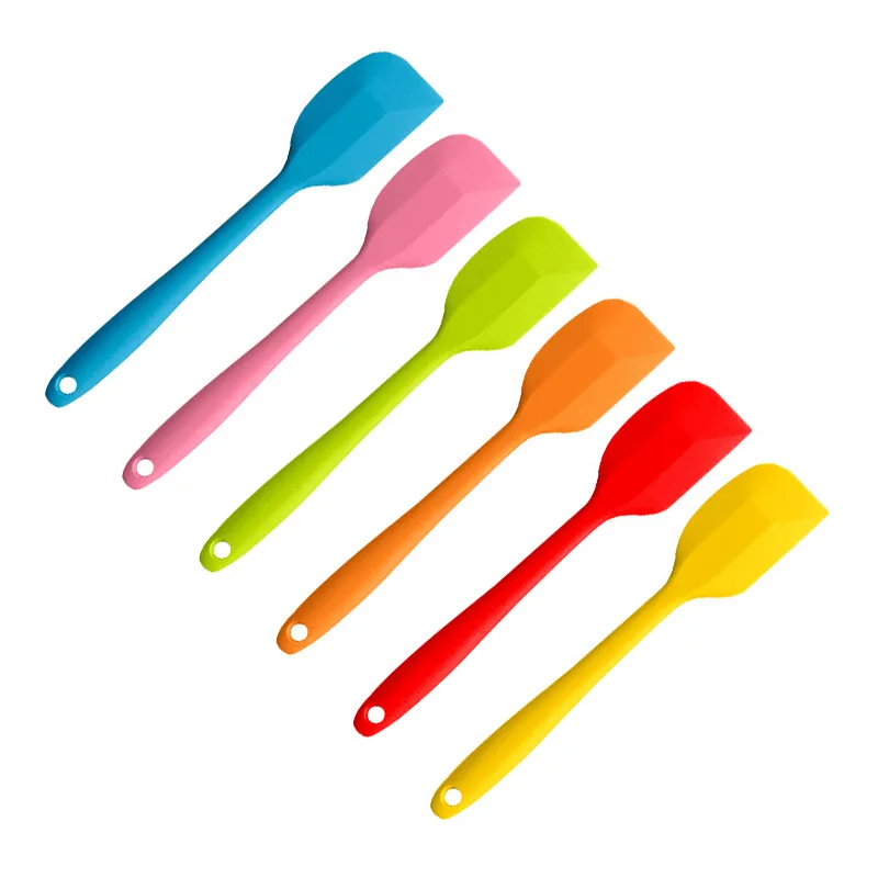 Small All-In-One Silicone Scraper Integrated Butter and Cake Cream Spatula Baking & Pastry Tool for Dough Usage