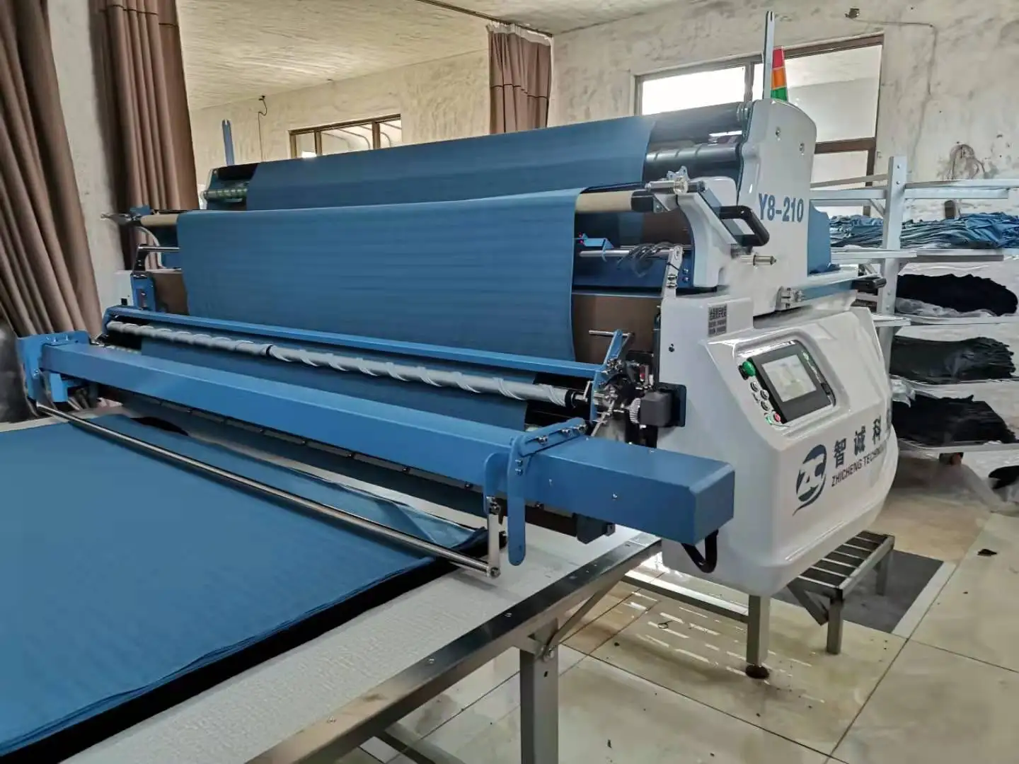 New Design China Automatic Full Servo Motor Fabric Spreader Spreading Machine Fabric Spreading Machine Cloth Cutting