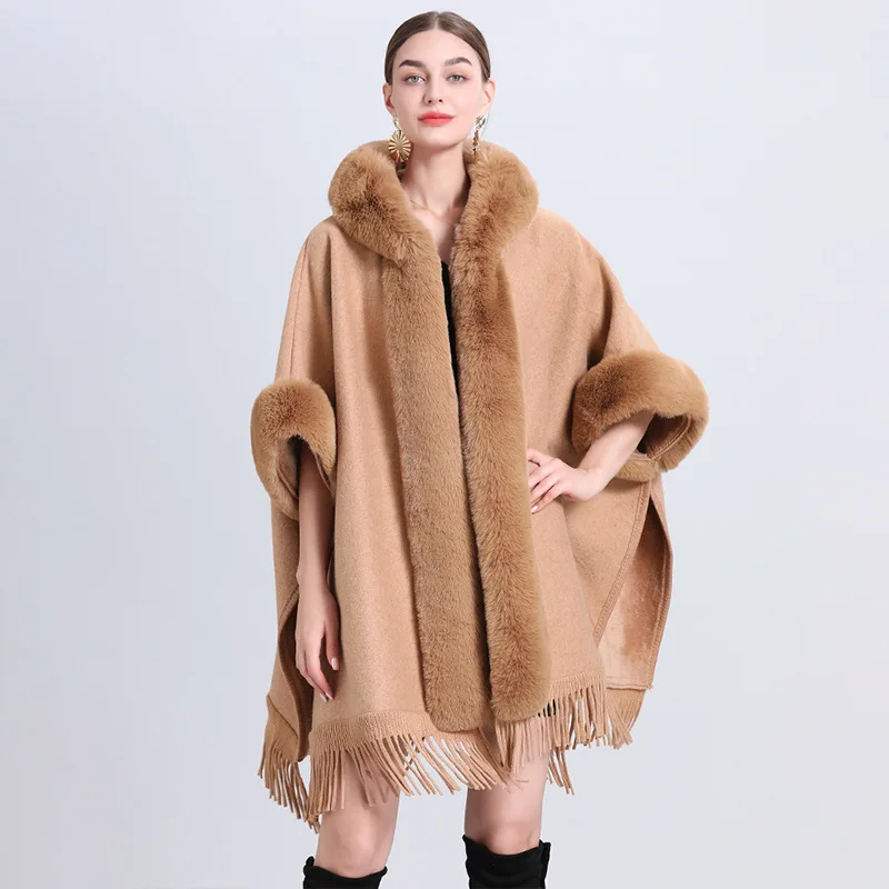 Designer Custom Fall Winter Fur Collar Plaid Hooded Cardigan Ladies Shawl Cloak Coats for Women