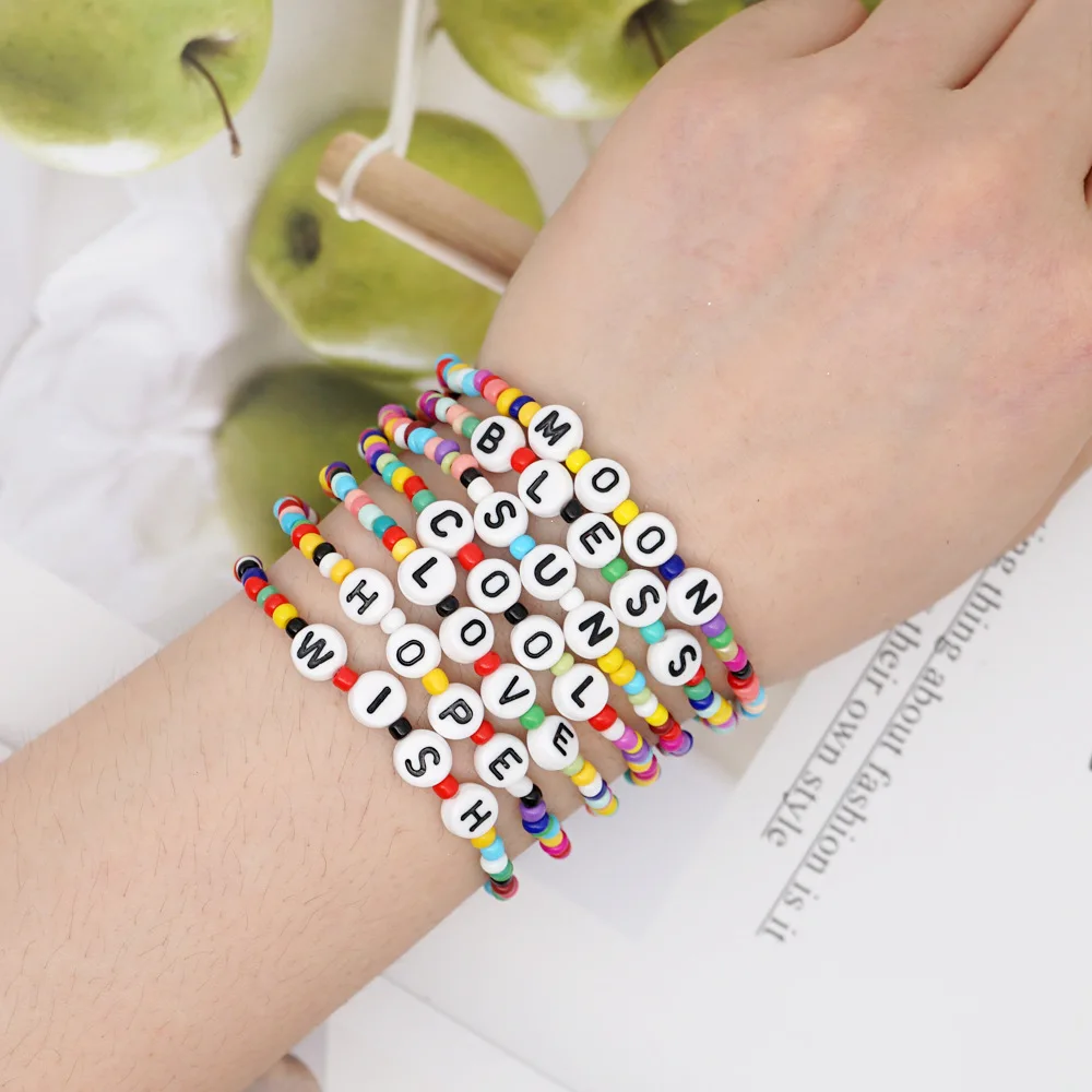 Wholesale Cheap Summer Promotional Bracelets Trending Customize Acrylic Letter  Words Initial Glass Seed Beads Bracelet For Lady