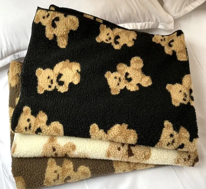 Hot sale good quality popular warm and fluffy wholesale baby plush blanket