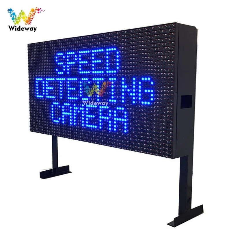 Portable Traffic Road Signs Highway VMS Signs Scroll Variable Message Full Color Message Board Traffic Display