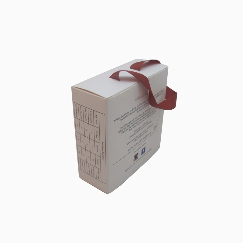 Wholesale Hot Selling Baby Shoe Paper Packaging Boxes With Window Customize Logo Printing  Paper Box With Handle