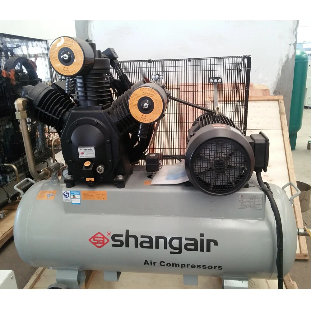 
Automatic Water/ Carbonated Drink/ Beverage Plastic PET Bottle Blowing Molding Machine 