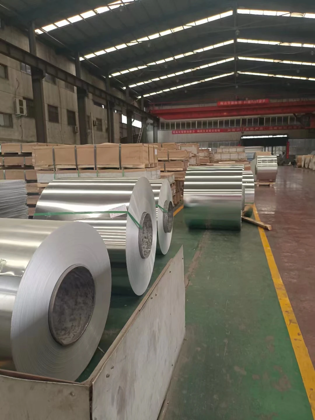 Manufacturers Wholesale 8011 Aluminium Foil PE PET PA Film for packaging aluminium foil jumbo roll
