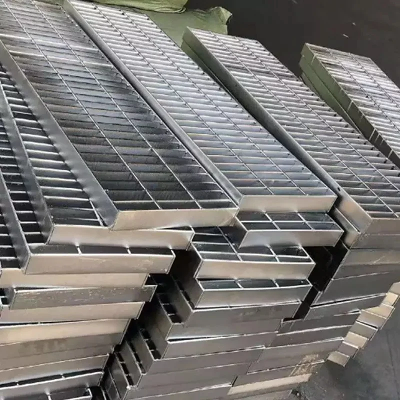 High Quality Anti-slip Serrated Drainage Covers 32*5mm Metal Building Construction Materials Steel Grating