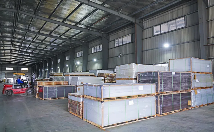 Factory manufacture customized size 12' x 12' clear cast acrylic plastic sheets panels with free sample