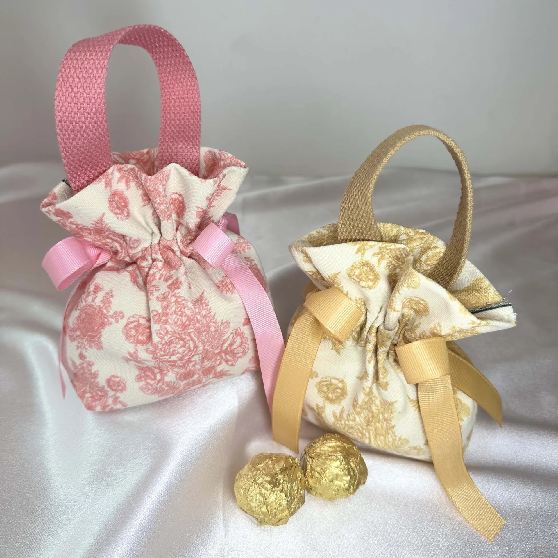 Luxury ribbon handle boutique shopping packaging customized printed euro tote paper craft gift bags with logo