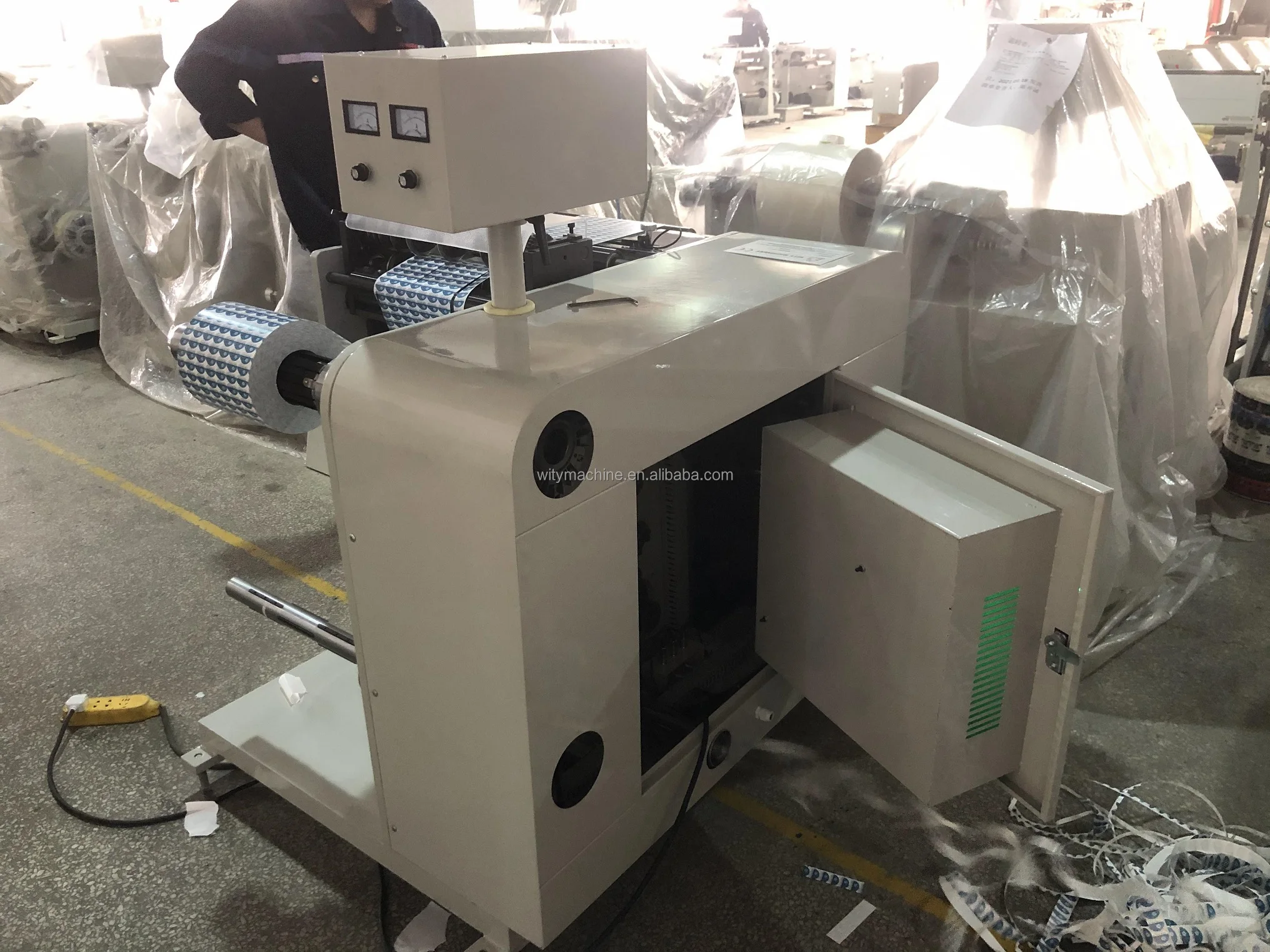 Adhesive Label Paper Slitting and Rewinding Machine for Flexo Labels