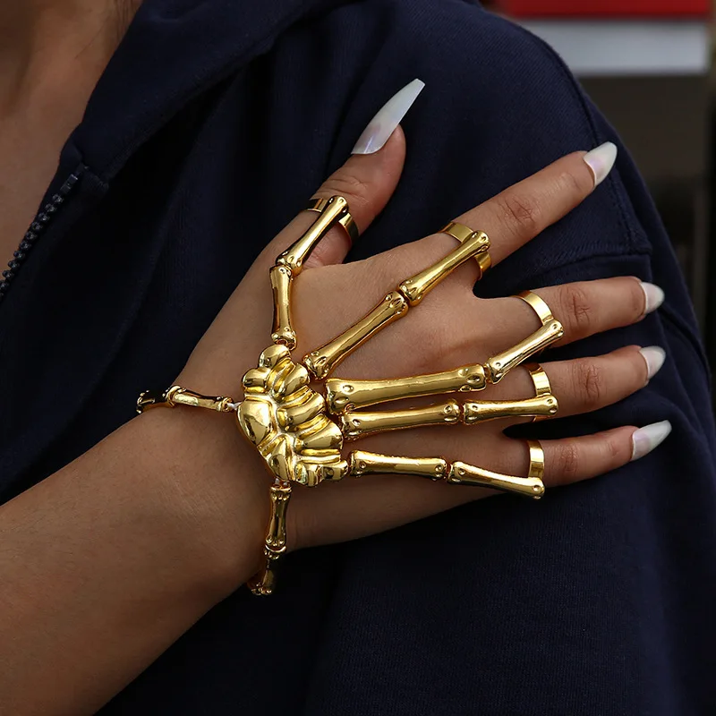 Newest Hot Sell Halloween Punk Style Jewelry Gold Plated Gun Black Skull Finger Ring bracelet adjustable one-piece chain