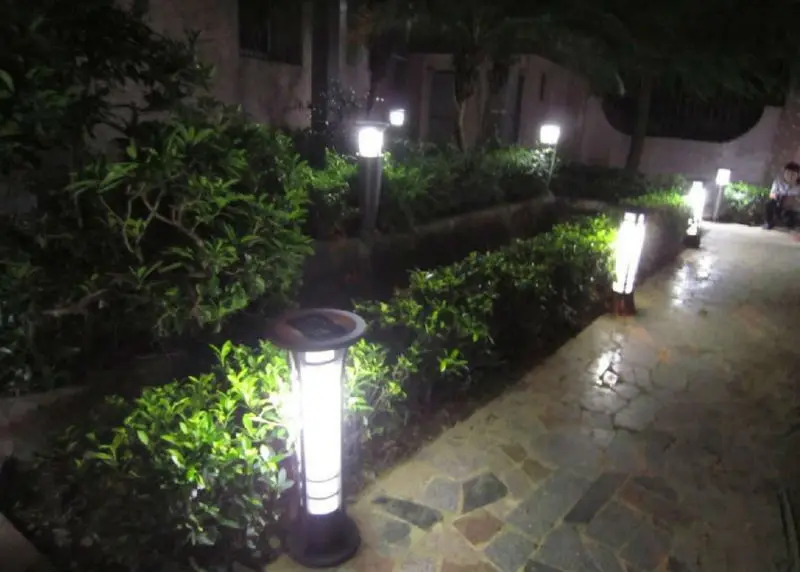 New Design Stainless Steel Outdoor LED Solar Bollard Outdoor Bollard Lights Solar Bollard(JR-2713)