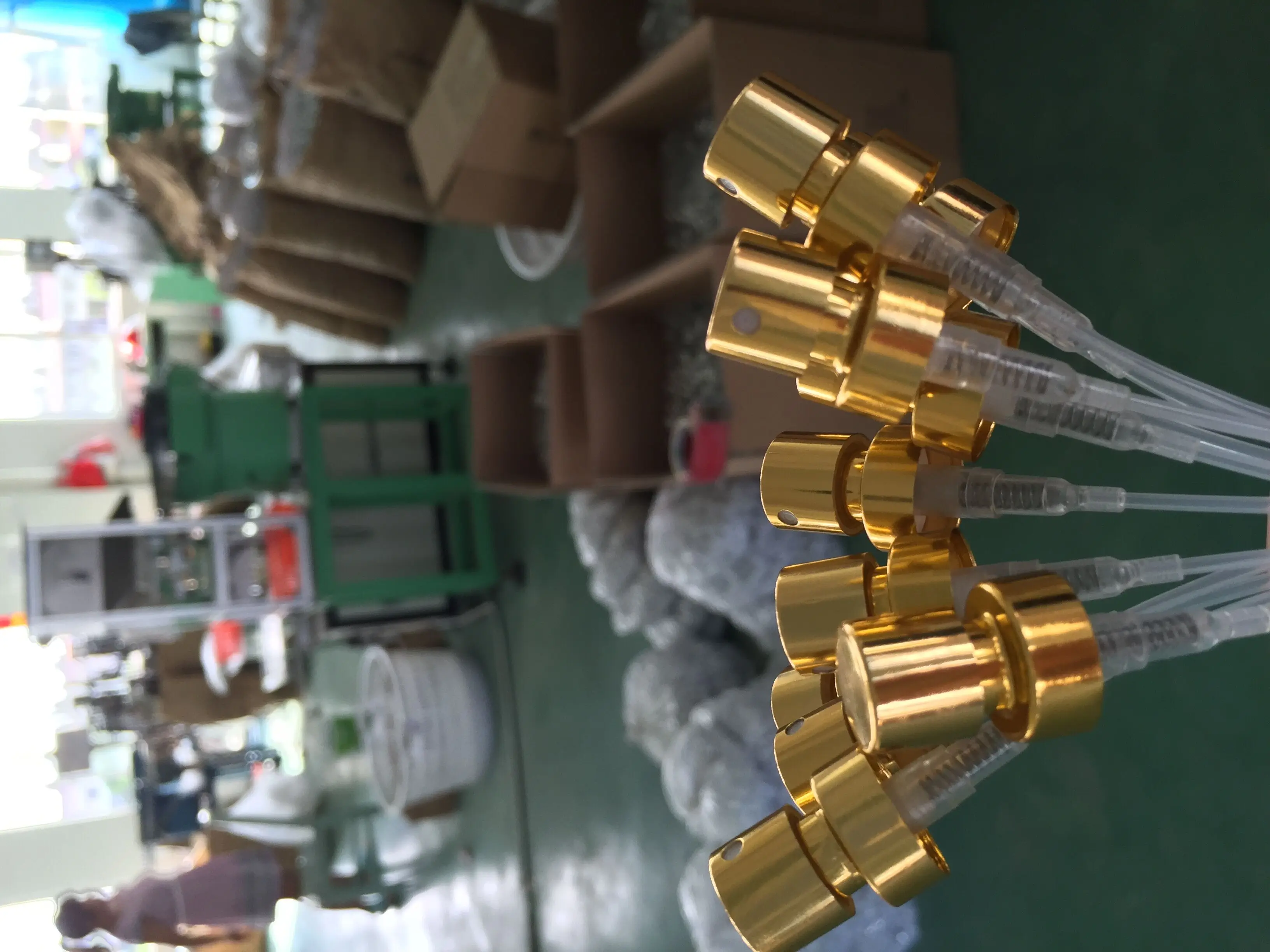 Wholesale aluminum plastic fine mist sprayer pump perfume sprayer